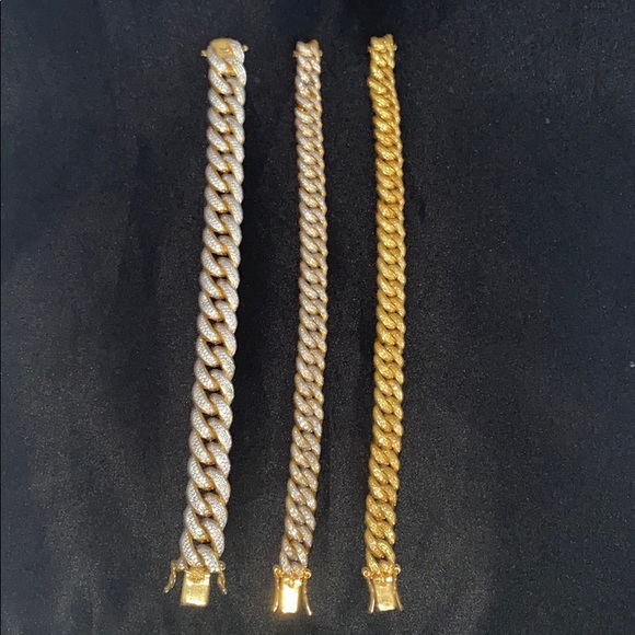 Gold and diamond cuban link bracelet